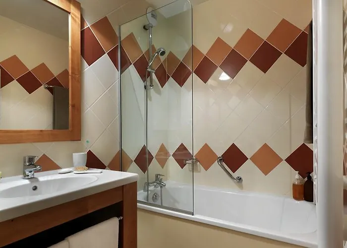 Abrineige Le Schuss *