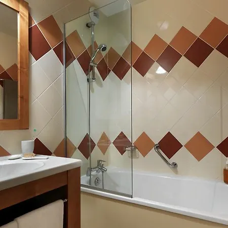 Abrineige Le Schuss *